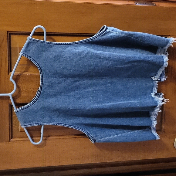 aerie fringed vest.....oh the cuteness!....blue jean and edgy - Picture 1 of 8